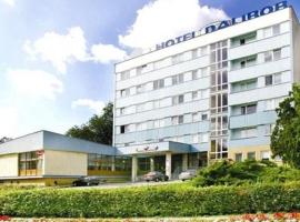 Hotel Dalibor - Kongresove centrum Litomysl，位于利托米什尔的酒店