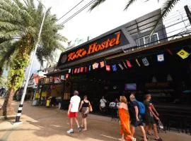 KOKO Party Hostel 18-40