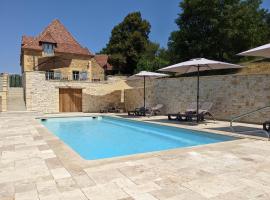 Gite de Fleurie - Tursac，位于Tursac的酒店