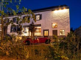 Tailors Trail Beaufort Holiday Home and Rooms in Mullerthal，位于博福特的乡村别墅