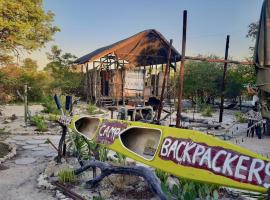 Eselbe Camp Backpackers，位于Nata的酒店