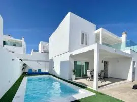 Villa Europa Golf Private pool & Sea views