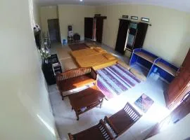 Mubarok Homestay Jogja Family Only