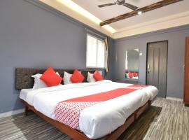 Hotel Ashirwad, Solapur，位于索拉普的酒店