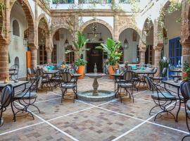 麦地那摩洛哥庭院酒店，位于索维拉的酒店