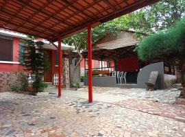 HOTEL BADINCA Alojamento Low Cost in Bissau avenida FRANCISCO MENDES，位于比绍的酒店