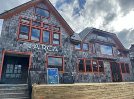 Arca Hotel & Restaurante，位于Achao的酒店