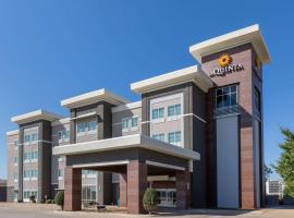 La Quinta Inn & Suites by Wyndham Durant，位于杜兰特的酒店