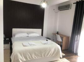 Noah's Boutique - Apart-Hotel in Korce，位于戈里察的酒店