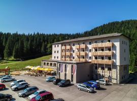 Hotel Pokljuka，位于Goreljek的家庭/亲子酒店