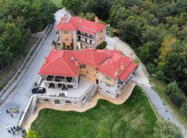 Nikelli，位于埃拉托克里昂的酒店