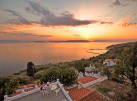 Secret Sporades Panoramic Residence，位于Klíma的度假屋