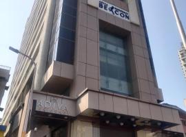 Adiva Residency Beacon, Grant Road, Mumbai，位于孟买加斯洛克医院附近的酒店