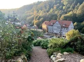 Ferienwohnung am Hang mit malerischer Aussicht