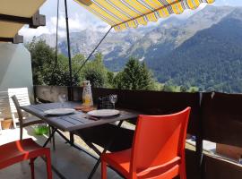 Le Soladret - 2 pièces 4 étoiles - Vue extraordinaire sur les Aravis，位于拉克吕萨的度假短租房