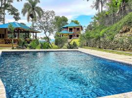 Green Village By Hospedify, Hermosa Villa En Las Alturas con Piscina, Billar, y BBQ，位于哈拉瓦科阿的度假屋