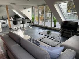 Exklusive Wohnung mit Ahrblick 1 und Dachterrasse，位于巴特诺因阿尔-阿尔韦勒Bad Neuenahr-Ahrweiler附近的酒店