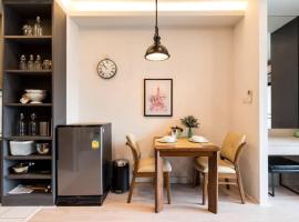 Premier Luxe Hotel โรงแรมพรีเมียร์ลักซ์，位于Ban Nong Chaeng的酒店
