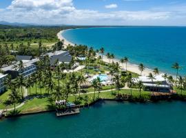 南太平洋明珠Spa及高尔夫球场度假酒店，位于太平洋港本加岛附近的酒店