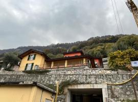 SALA COMACINA APARTMENT NO 1-SLEEPS 10 by Italian Apartments，位于萨拉科马奇纳的酒店