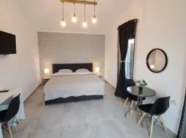 Kevin&Jessica Rooms