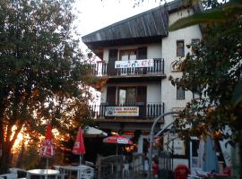 舍莫阿酒店，位于拉博莱讷韦聚比的酒店