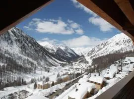 Les TERRASSES D'ISOLA 2000