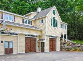 Stoneybrook Retreat Haven - The Carriage House，位于State Landing的酒店