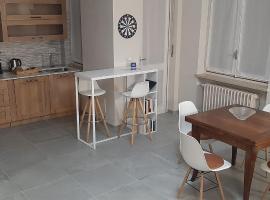 Casa Nonna Lina，位于Sommariva del Bosco的酒店