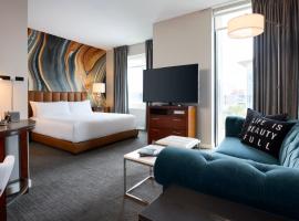 Archer Hotel Falls Church，位于费尔法克斯的酒店