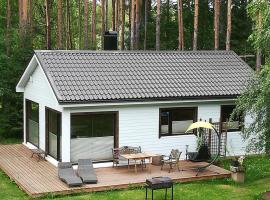 Sisaliku Puhkemaja saunaga，位于Luke的酒店