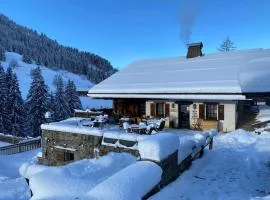 Les Chalets de la Serraz