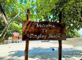 Sing Key Beach，位于Masohi的宾馆