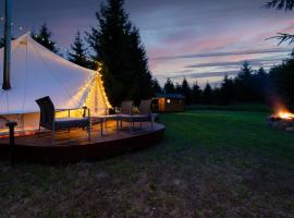 Kuusehaldja Glamping，位于Kohila的豪华帐篷