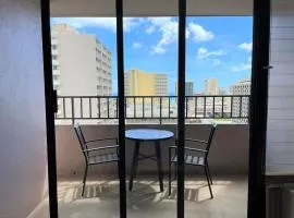 Royal Kuhio 1709 - Spacious Studio with Stunning Ocean City Views in the Heart of Waikiki!