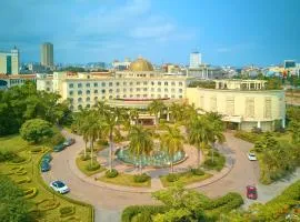Khách sạn Quốc tế Lợi Lai - Li Lai International Hotel