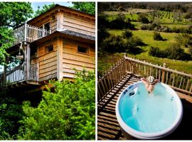 Cabane Spa La Truffière - Cantecor，位于Alvignac的酒店