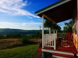 Vineyard Farmhouse with Hot Tub & Lake Views