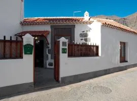 Casa De La Eterna Primavera