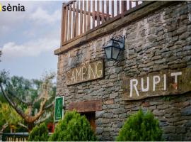 CAMPING SÈNIA RUPIT，位于鲁皮特的酒店