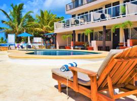 Hacienda Morelos Beachfront Hotel，位于莫雷洛斯港的酒店