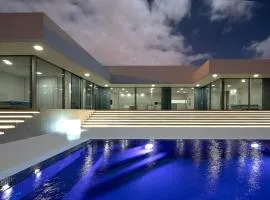 Villa Camacho - Ultra Luxury