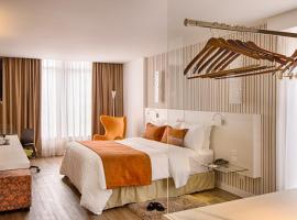 拉迪森库里蒂巴酒店，位于库里提巴的酒店