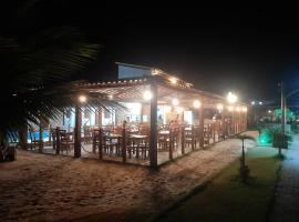 Algas Marinhas Restaurante e Pousada，位于Jandaíra的酒店
