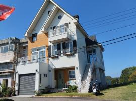 葛萊絲鄉村小屋 Glass Country loft，位于新竹香山湿地附近的酒店