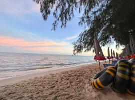 Sky&Sea Cha-AM Beach，位于七岩的酒店