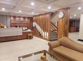Urban Boutique Hotel Pokhara，位于博卡拉的酒店
