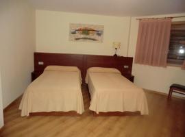 Hotel Naval do Espiño，位于Donsión的酒店