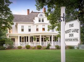 The West Lane Inn，位于里奇菲尔德Weir Farm National Historic Site附近的酒店