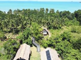 Binga Beach Palawan Glamping，位于San Miguel的豪华帐篷营地